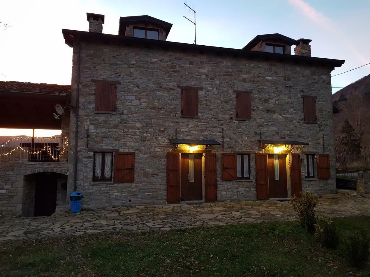 Casa Vacanze Fattoria Il Cerro Villa Pianelleto Bagian luar foto